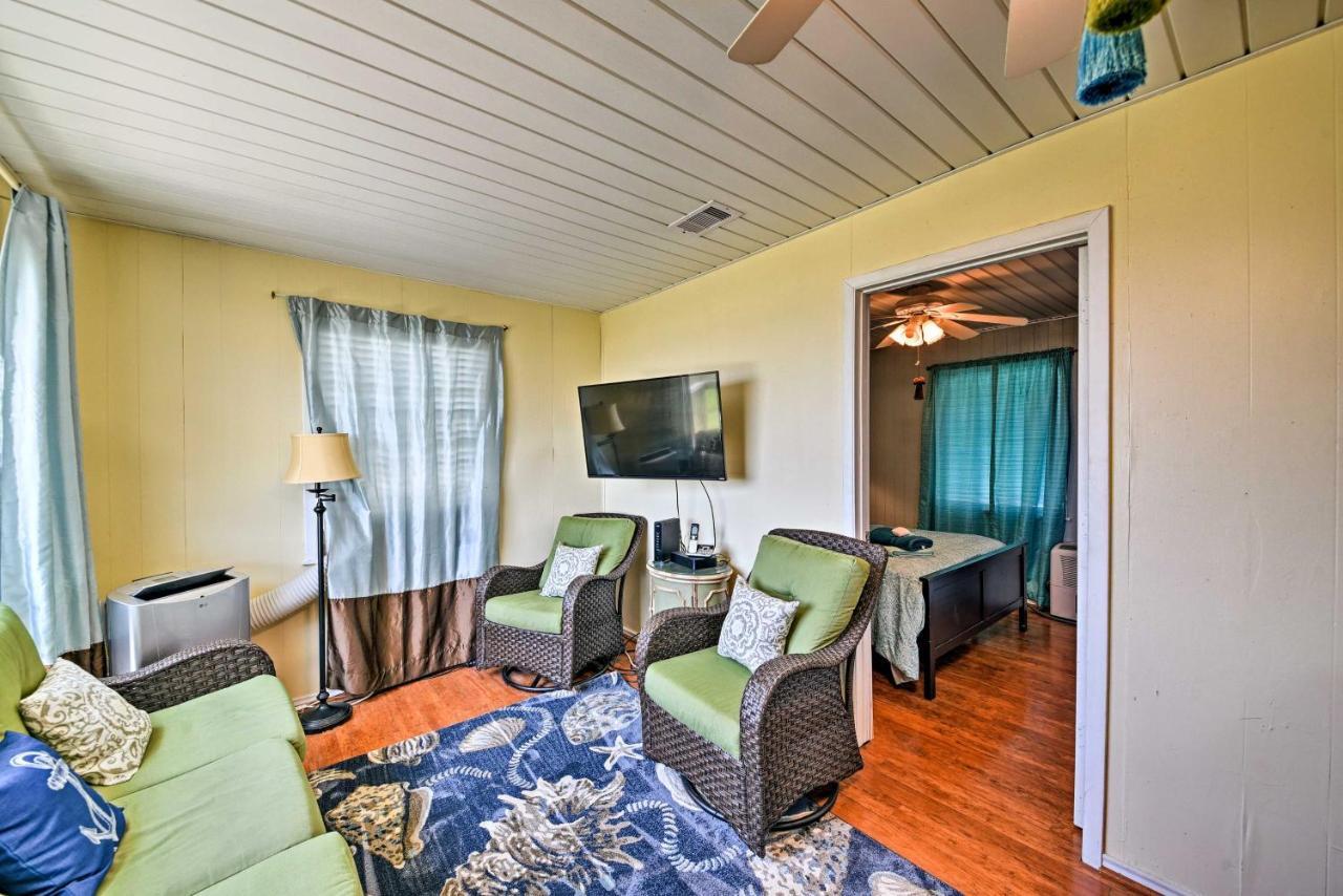 Galveston Beach House With Private Deck And Gulf Views エクステリア 写真